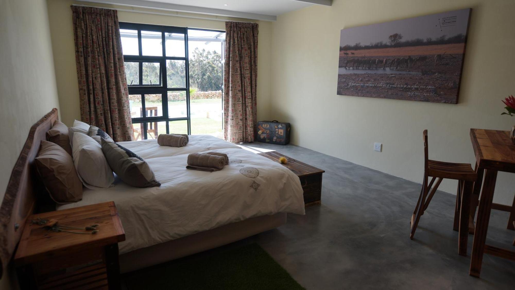 Stellar Overberg Travellers Lodge Napier Екстериор снимка