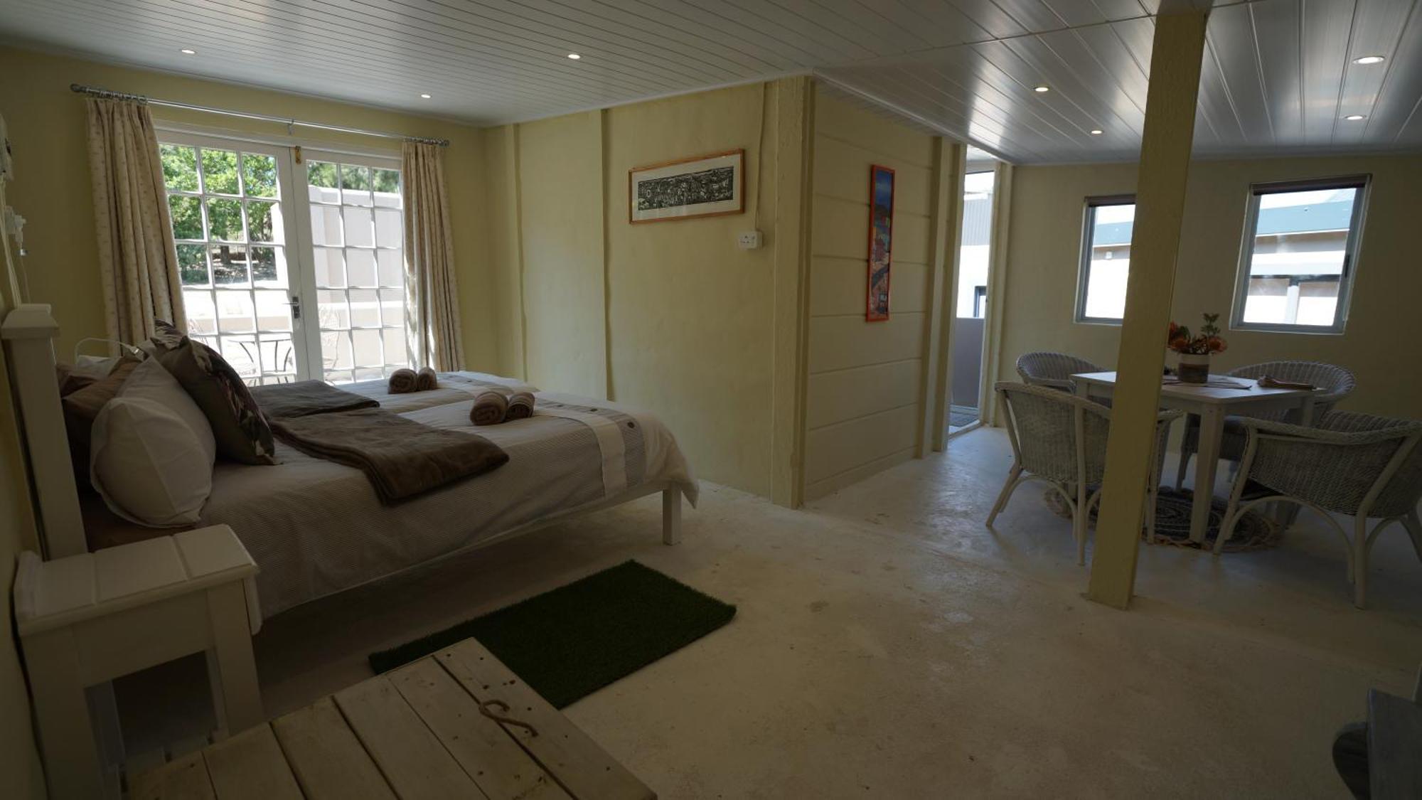 Stellar Overberg Travellers Lodge Napier Екстериор снимка
